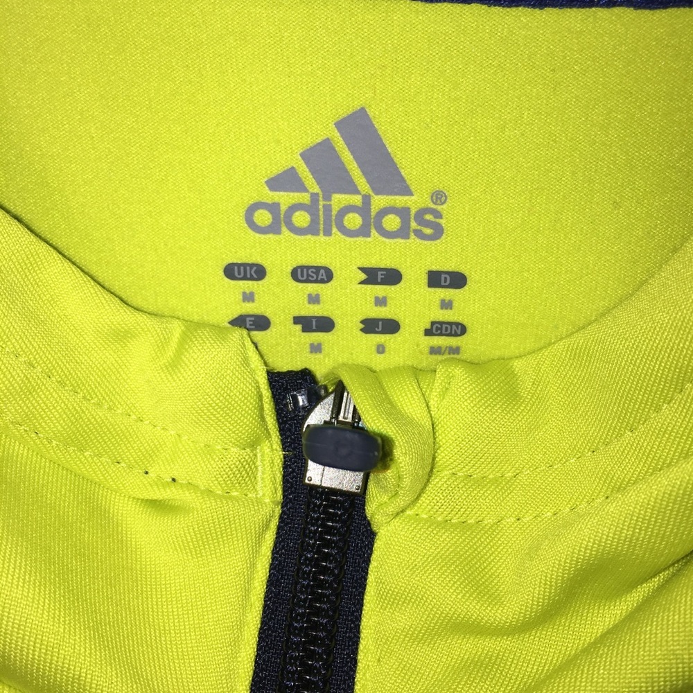 Adida - Picture 2 of 5